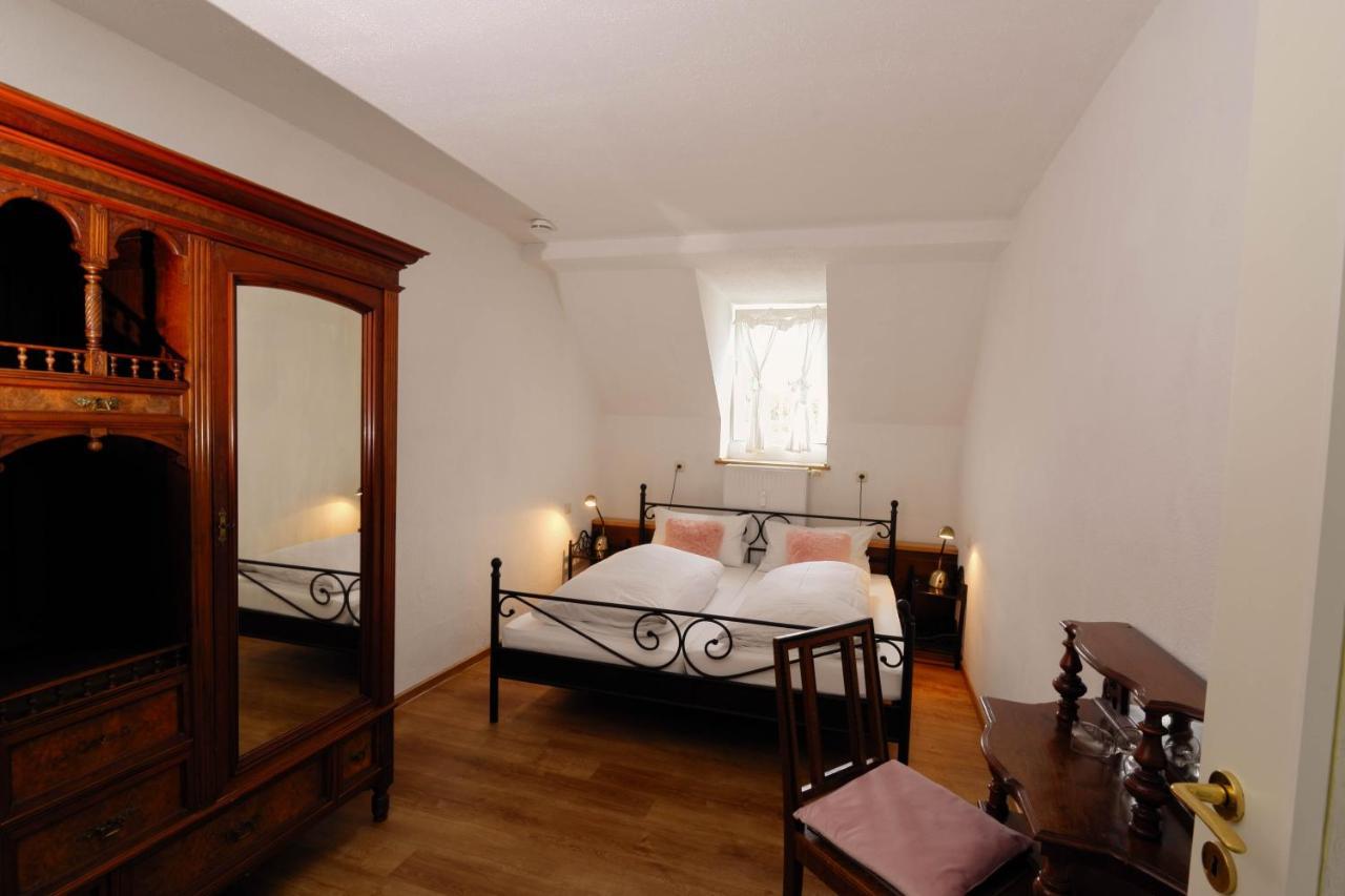 Hotel Klostermuehle Siebenborn Maring-Noviand Kültér fotó